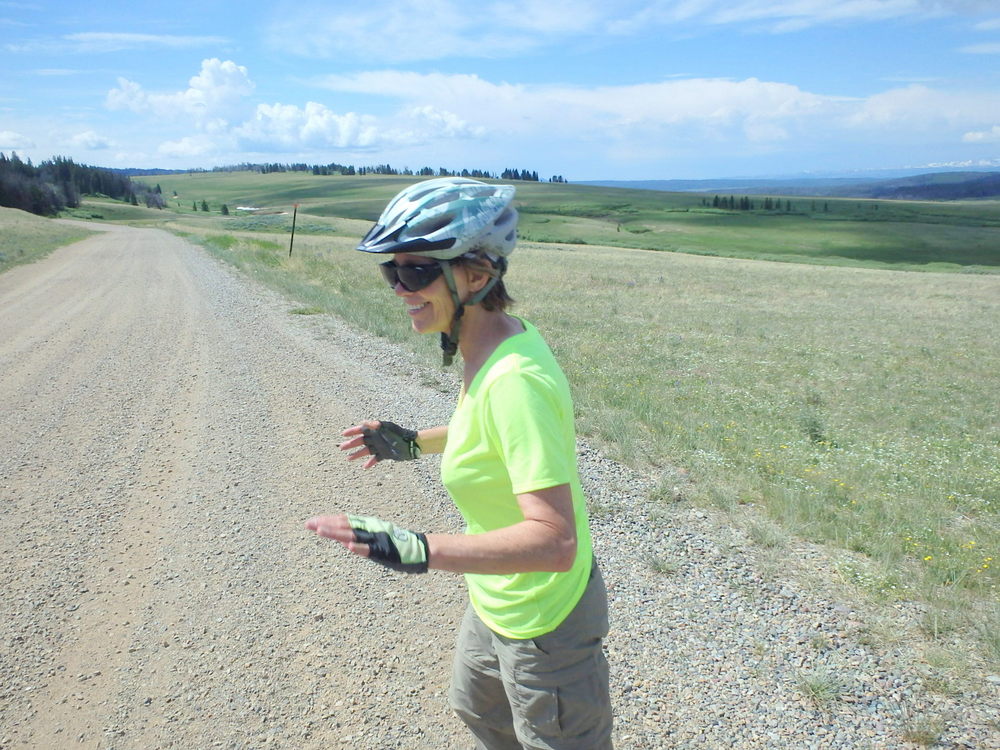 GDMBR: After every mile of the last 4 climbing miles, the Stoker performed a Happy Circle Dance.